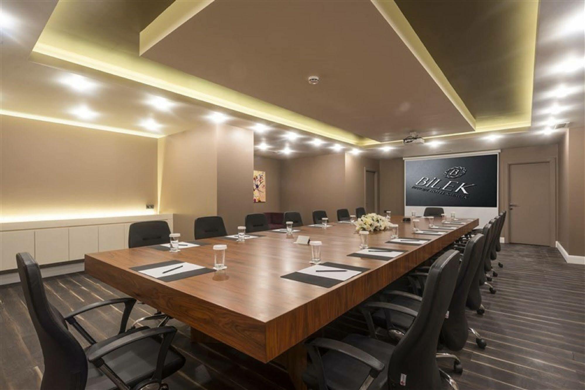 Bilek Hotel Kavacik Istanbul Exterior photo